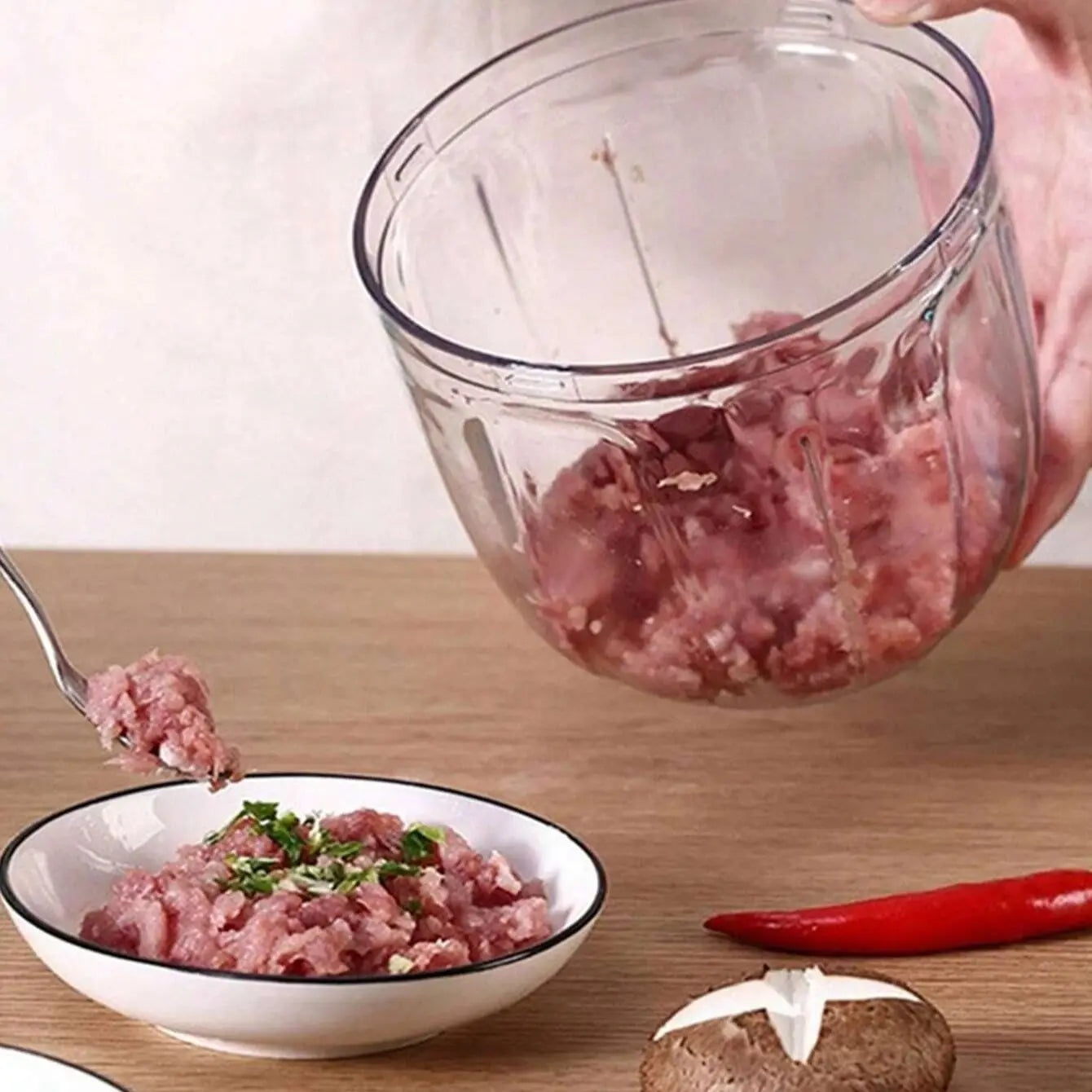 Tocător Manual Multifuncțional pentru Legume și Carne – Rapid și Ușor de Folosit